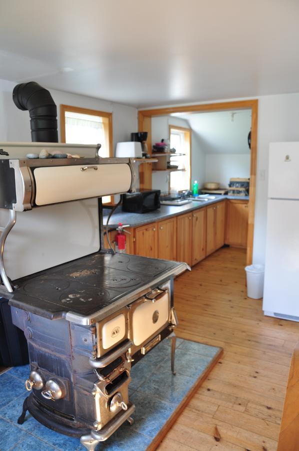 Gasthaus Breton Cove Farmhouse Indian Brook Exterior foto